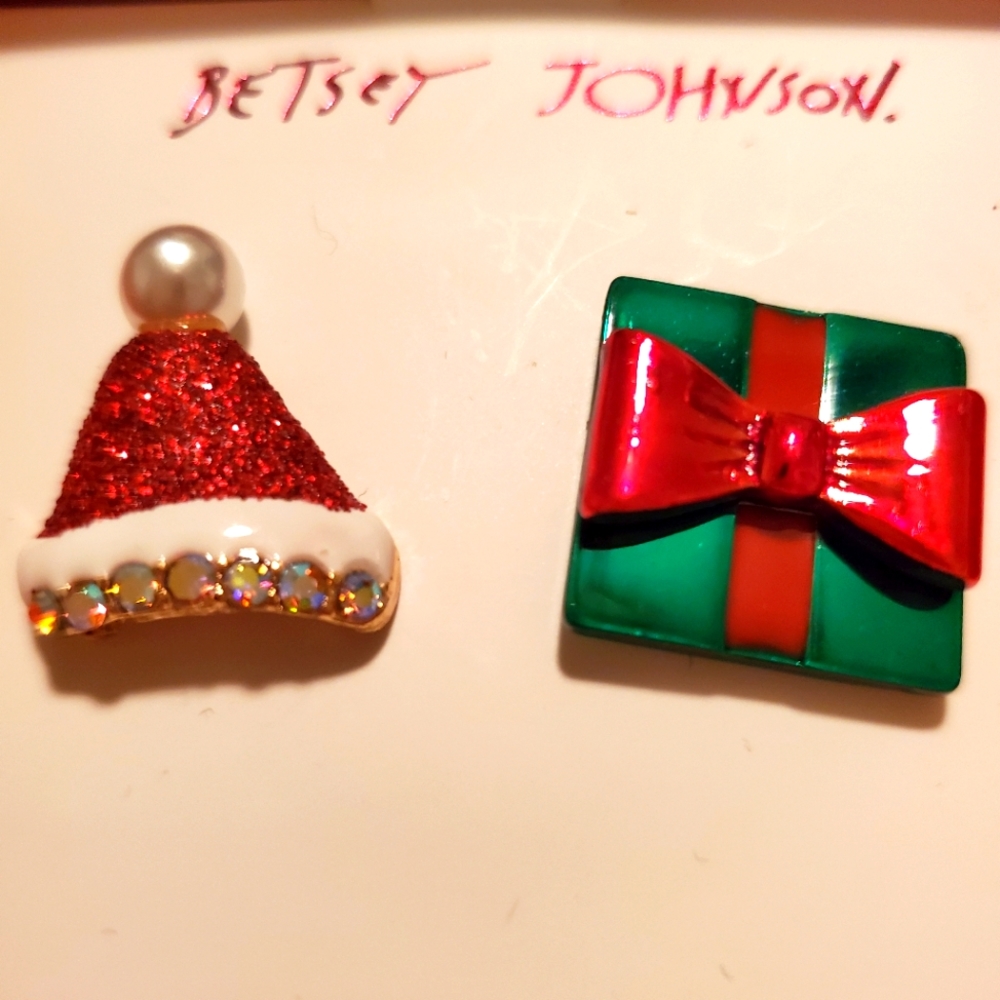 🌲NWT Betsey Johnson Christmas Stud Earrings
